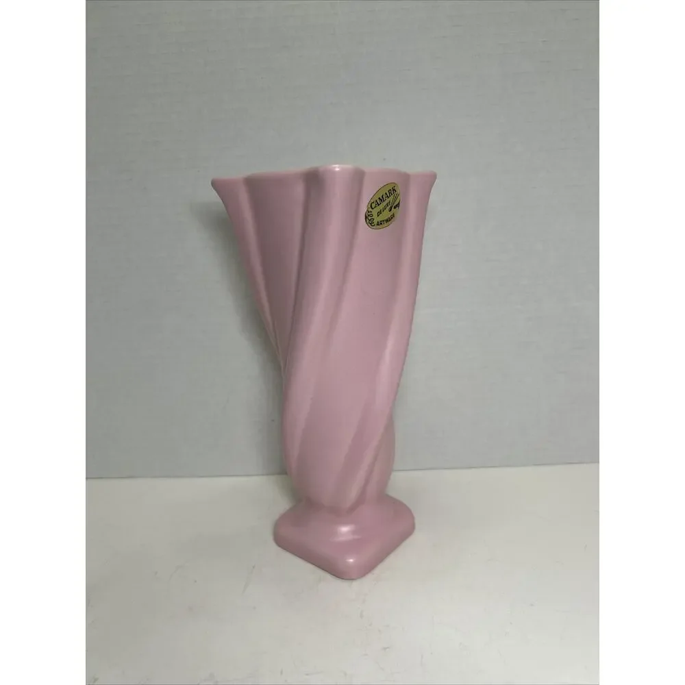Vtg Camark Deluxe Artware Pottery Matte Pink 9” Vase Ceramic Square Twist Spring